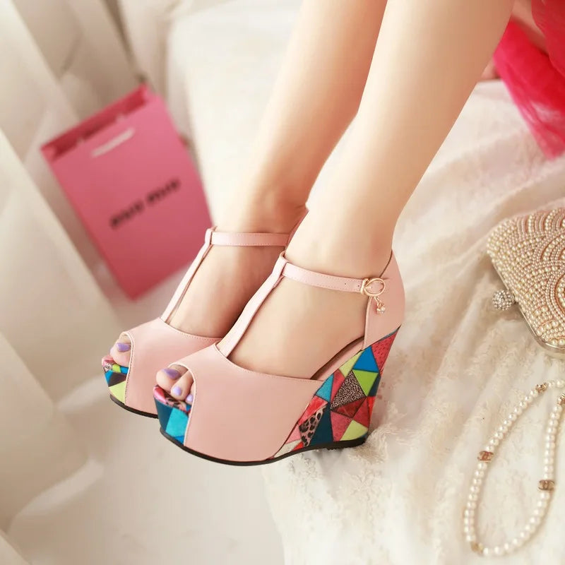 Big Size Women Platform Wedge Sandals Geometric Print High Thick Heels Pink Blue Casual Party T-Strap Lady Summer Peep Toe Shoes